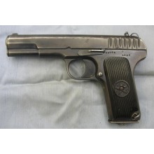 Pistola semiauto Tokarev TT33 cal. 7,62 tokarev grado B